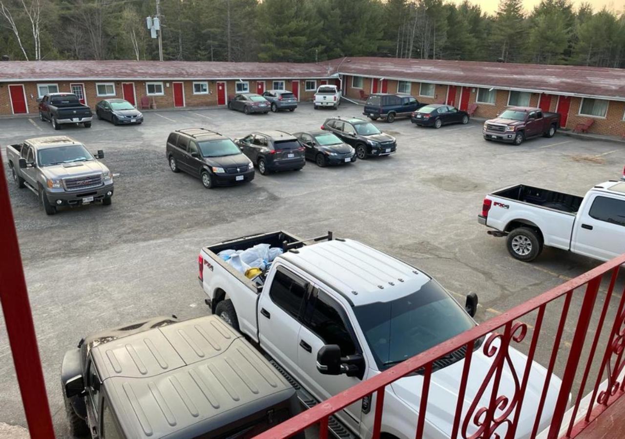 Northern Motel سولت سانت ماري المظهر الخارجي الصورة